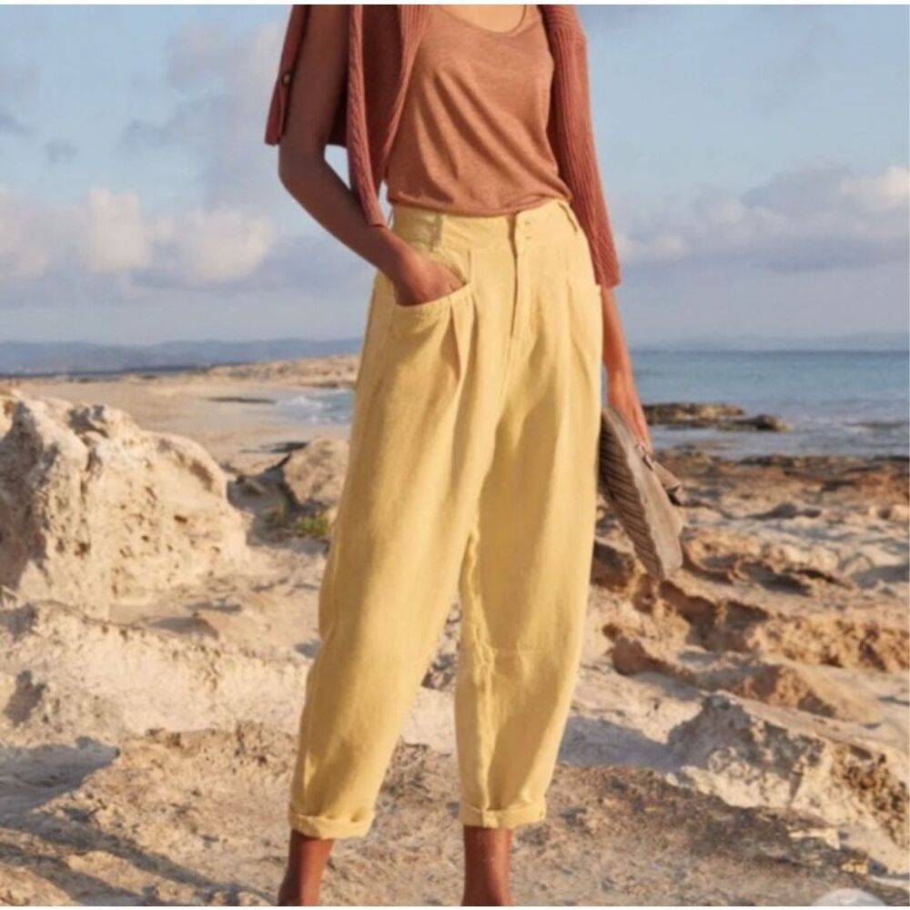 Poetry Yellow Cropped Pants with Relaxed Fit and Lightweight Fabric